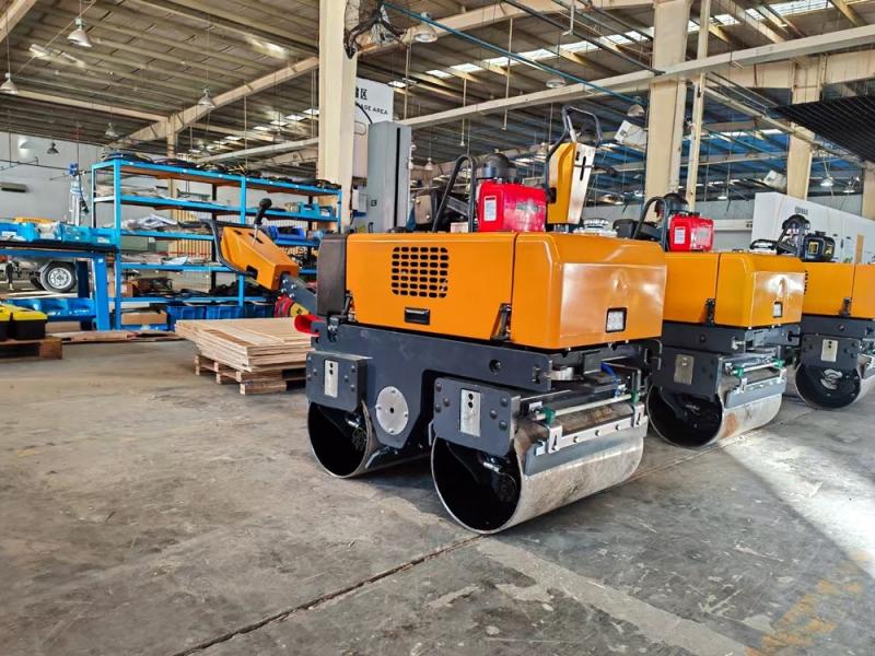 小型壓路機(jī)發(fā)動機(jī)的工作原理及保養(yǎng)的重要性