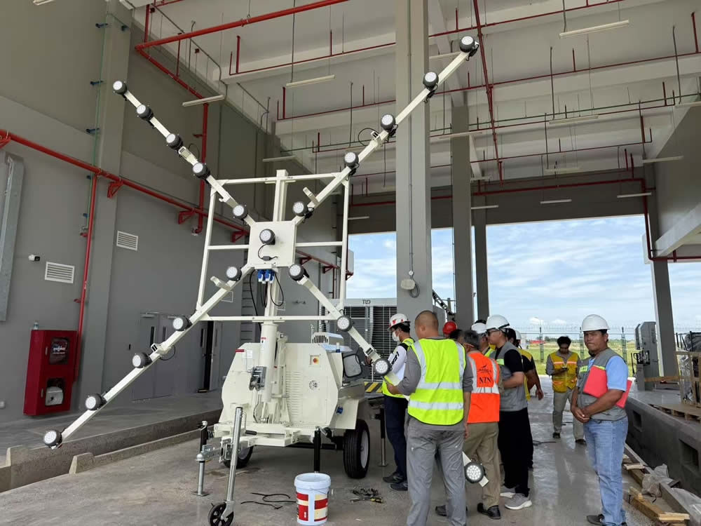 拖車式移動照明車 機(jī)場跑道關(guān)閉預(yù)警標(biāo)志燈塔4TN4000B