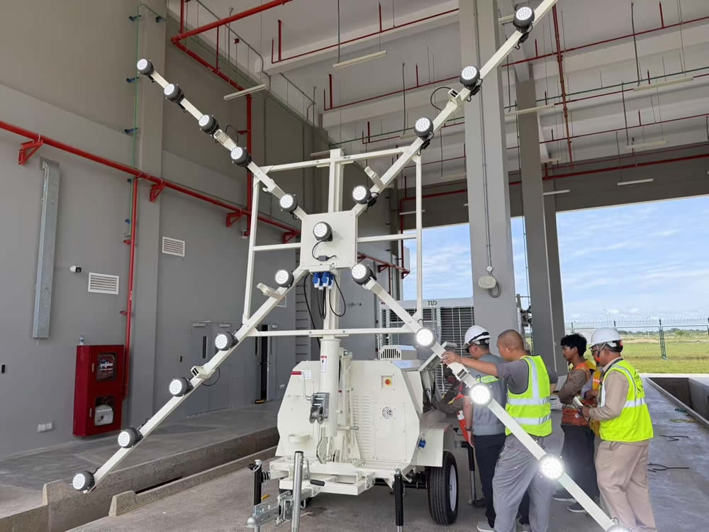 拖車式移動照明車 機(jī)場跑道關(guān)閉預(yù)警標(biāo)志燈塔4TN4000B